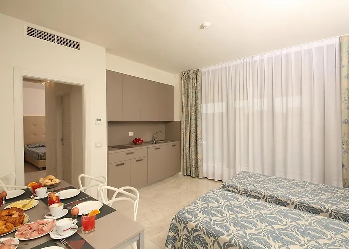 Hotel Hotel Holiday 3*