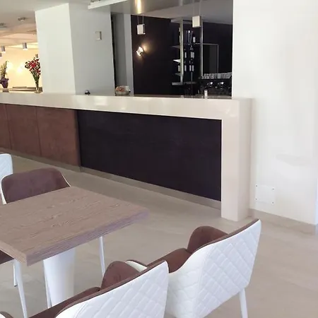 Hotel Holiday Sirmione
