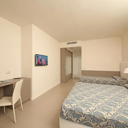 Hotel Holiday Sirmione